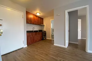 61-22 168th St, Fresh Meadows, NY 11365 - Photo 3