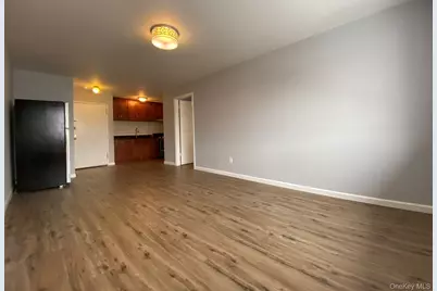 6122 168th Street #2R, Fresh Meadows, NY 11365 - Photo 1