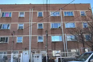 168-66 93rd Ave, Jamaica, NY 11433 - Photo 3