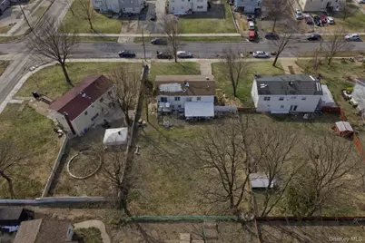 63 Ferris Avenue, Brentwood, NY 11717 - Photo 15