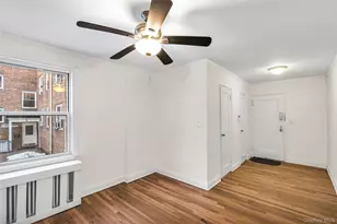 3 Edwards St, Roslyn Heights, NY 11577 - Photo 7