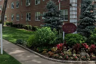 3 Roslyn Heights Streets, Roslyn Heights, NY 11577 - Photo 7