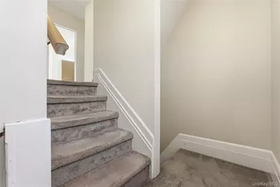 161 Wallace Street, Freeport, NY 11520 - Photo 17