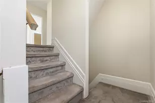 161 Wallace St, Freeport, NY 11520 - Photo 17