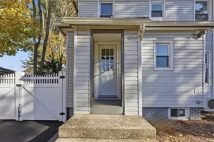 161 Wallace St, Freeport, NY 11520 - Photo 33