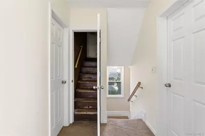 161 Wallace Street, Freeport, NY 11520 - Photo 27