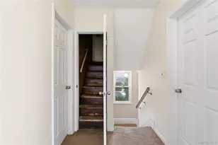 161 Wallace St, Freeport, NY 11520 - Photo 27