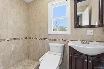 161 Wallace Street, Freeport, NY 11520 - Photo 15