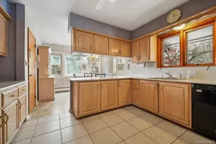 510 Highview Ave, Pearl River, NY 10965 - Photo 5