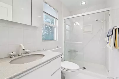 982 Clark Place, Woodmere, NY 11598 - Photo 31