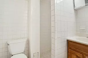 100 Elizabeth St, Floral Park, NY 11001 - Photo 19