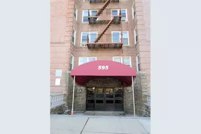 595 McLean Avenue #6A, Yonkers, NY 10705 - Photo 1