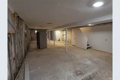 132-16 Hillside Avenue, Richmond Hill, NY 11418 - Photo 19