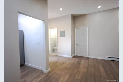 132-16 Hillside Avenue, Richmond Hill, NY 11418 - Photo 9