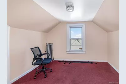 4613 Carpenter Avenue, Bronx, NY 10470 - Photo 13