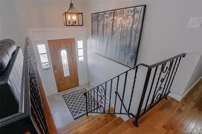 410 Vineyard Avenue, Highland, NY 12528 - Photo 3