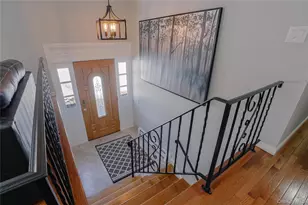 410 Vineyard Ave, Highland, NY 12528 - Photo 3