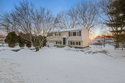 15 Decker Drive, Washingtonville, NY 10992 - Photo 1