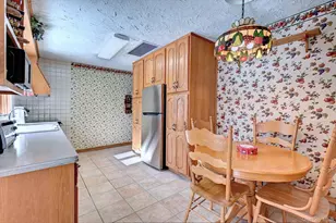 16 Hempstead St, Holtsville, NY 11742 - Photo 13