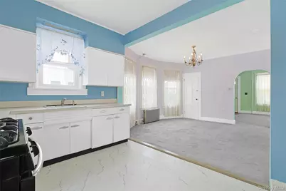 9 Clinton Place, Suffern, NY 10901 - Photo 15