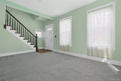 9 Clinton Place, Suffern, NY 10901 - Photo 7