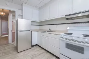 28-07 Newtown Ave, Astoria, NY 11102 - Photo 11