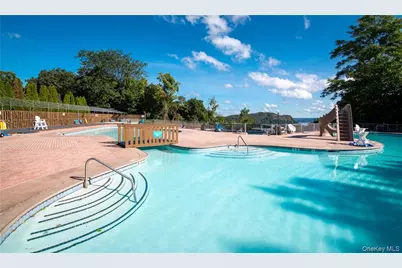 716 Sierra Vista Lane, Valley Cottage, NY 10989 - Photo 19