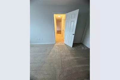 716 Sierra Vista Lane, Valley Cottage, NY 10989 - Photo 9