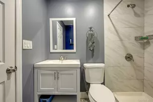 1031 Jefferson St, Baldwin, NY 11510 - Photo 21