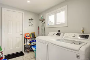 1031 Jefferson St, Baldwin, NY 11510 - Photo 17