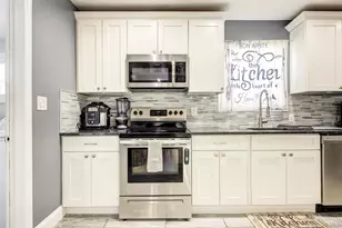 1031 Jefferson St, Baldwin, NY 11510 - Photo 13