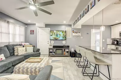 1031 Jefferson Street, Baldwin, NY 11510 - Photo 7