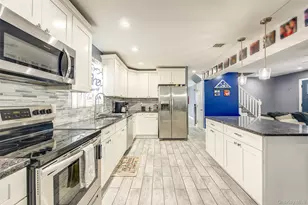 1031 Jefferson St, Baldwin, NY 11510 - Photo 11