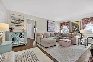 360 Stewart Ave, Garden City, NY 11530 - Photo 5