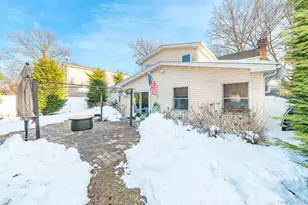 25 Old Mill Rd, Merrick, NY 11566 - Photo 19