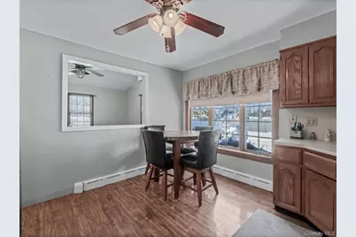 442 Oakwood Road, Huntington Station, NY 11746 - Photo 7