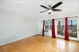 11-55 Welling Ct, Astoria, NY 11102 - Photo 7