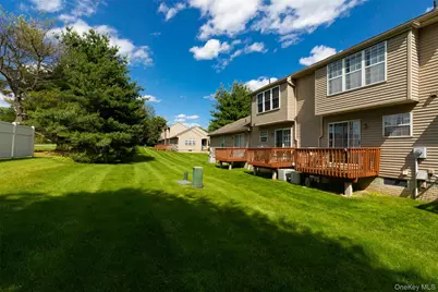 124 Elmcrest Drive, Fishkill, NY 12524 - Photo 19