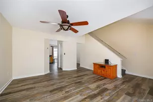 124 Elmcrest Dr, Fishkill, NY 12524 - Photo 7