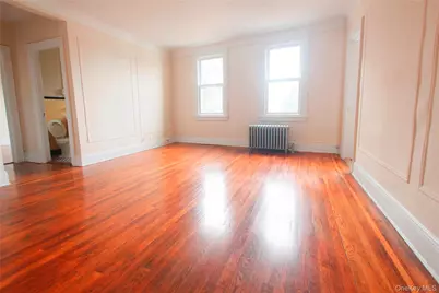 477 Merrick Road, Lynbrook, NY 11563 - Photo 5