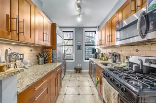 133 Thames St, Brooklyn, NY 11237 - Photo 5