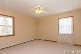 4 Thistle Ln, Kings Park, NY 11754 - Photo 13