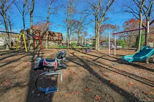 174 Sagamore Hills Dr, Port Jefferson Station, NY 11776 - Photo 21