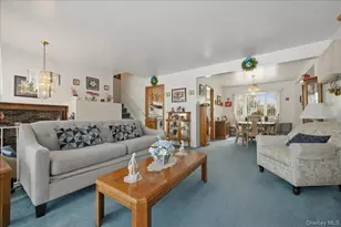 366 Clearmeadow Dr, East Meadow, NY 11554 - Photo 7