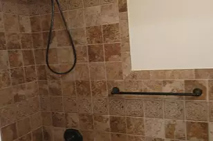 111 Woodland Hills Rd, White Plains, NY 10603 - Photo 11