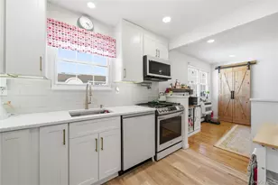 4743 Wilshire Ln, Oakdale, NY 11769 - Photo 9