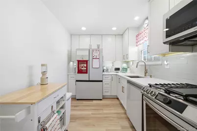 4743 Wilshire Lane #4743, Oakdale, NY 11769 - Photo 7