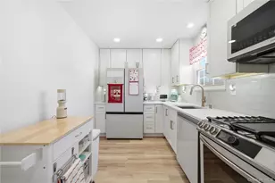 4743 Wilshire Ln, Oakdale, NY 11769 - Photo 7