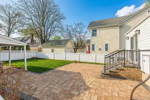 38 Hawthorne Ave, Floral Park, NY 11001 - Photo 27