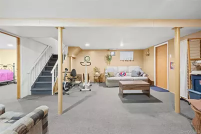 38 Hawthorne Avenue, Floral Park, NY 11001 - Photo 21